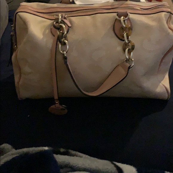 Handbag - Picture 2 of 4